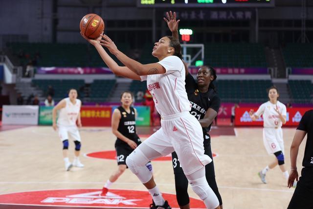 与脚步的衔 与脚步的衔